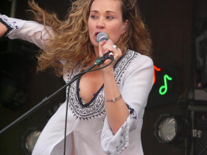 dana fuchs