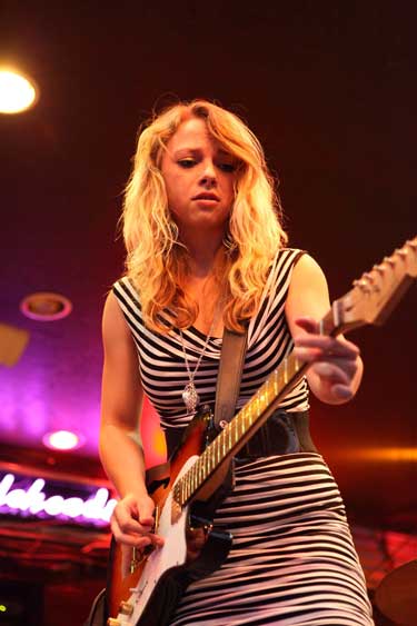 samantha fish